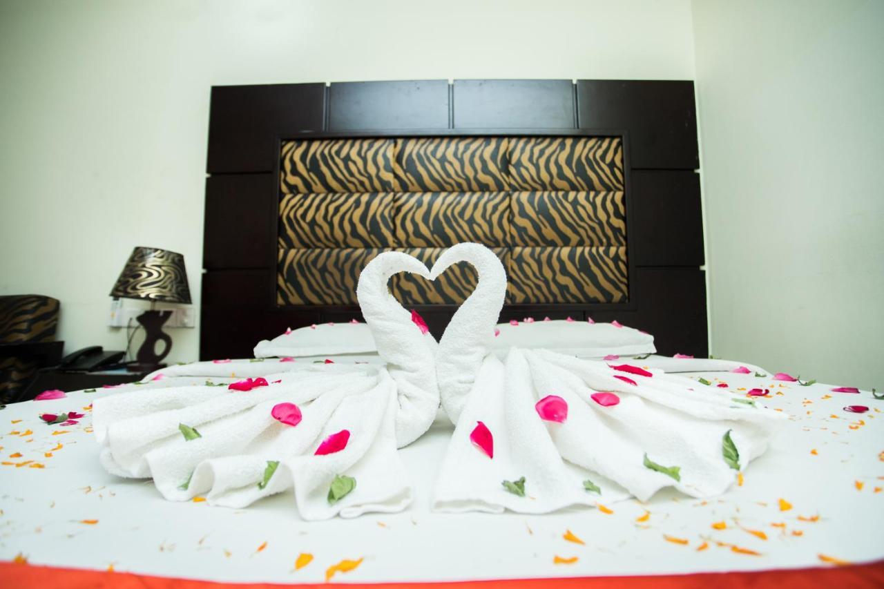 Hotel Mishuk Cox's Bazar Exterior foto