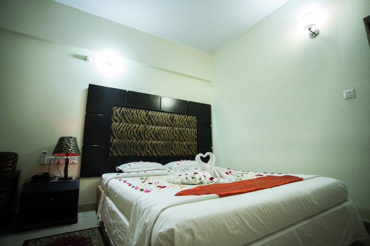 Hotel Mishuk Cox's Bazar Exterior foto