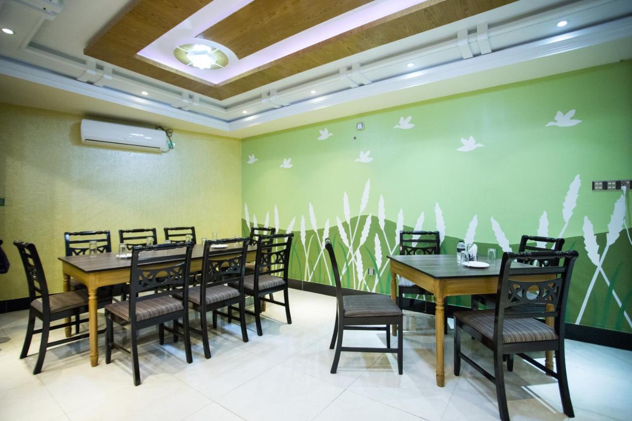 Hotel Mishuk Cox's Bazar Exterior foto