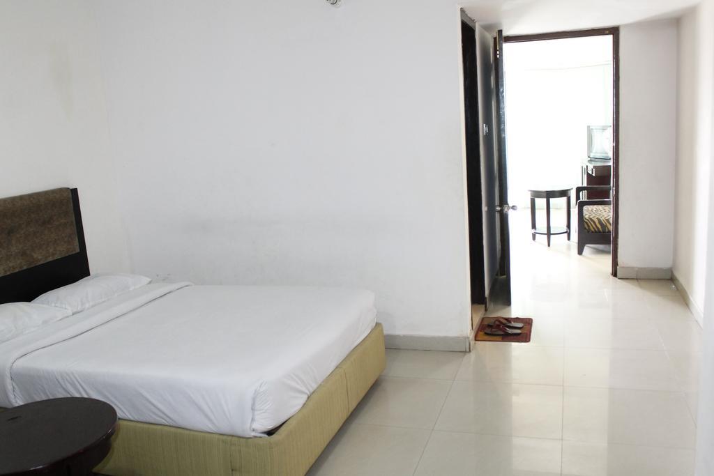 Hotel Mishuk Cox's Bazar Exterior foto